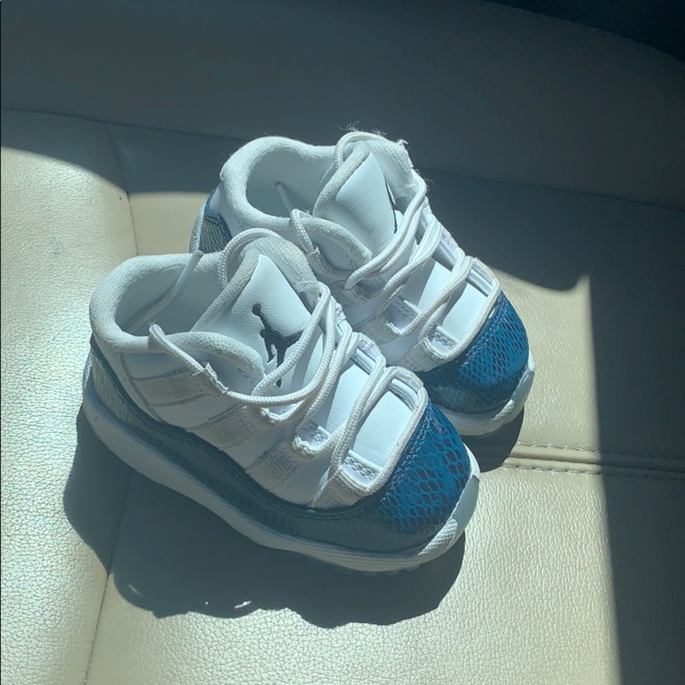 Jordan Retro 11 Low